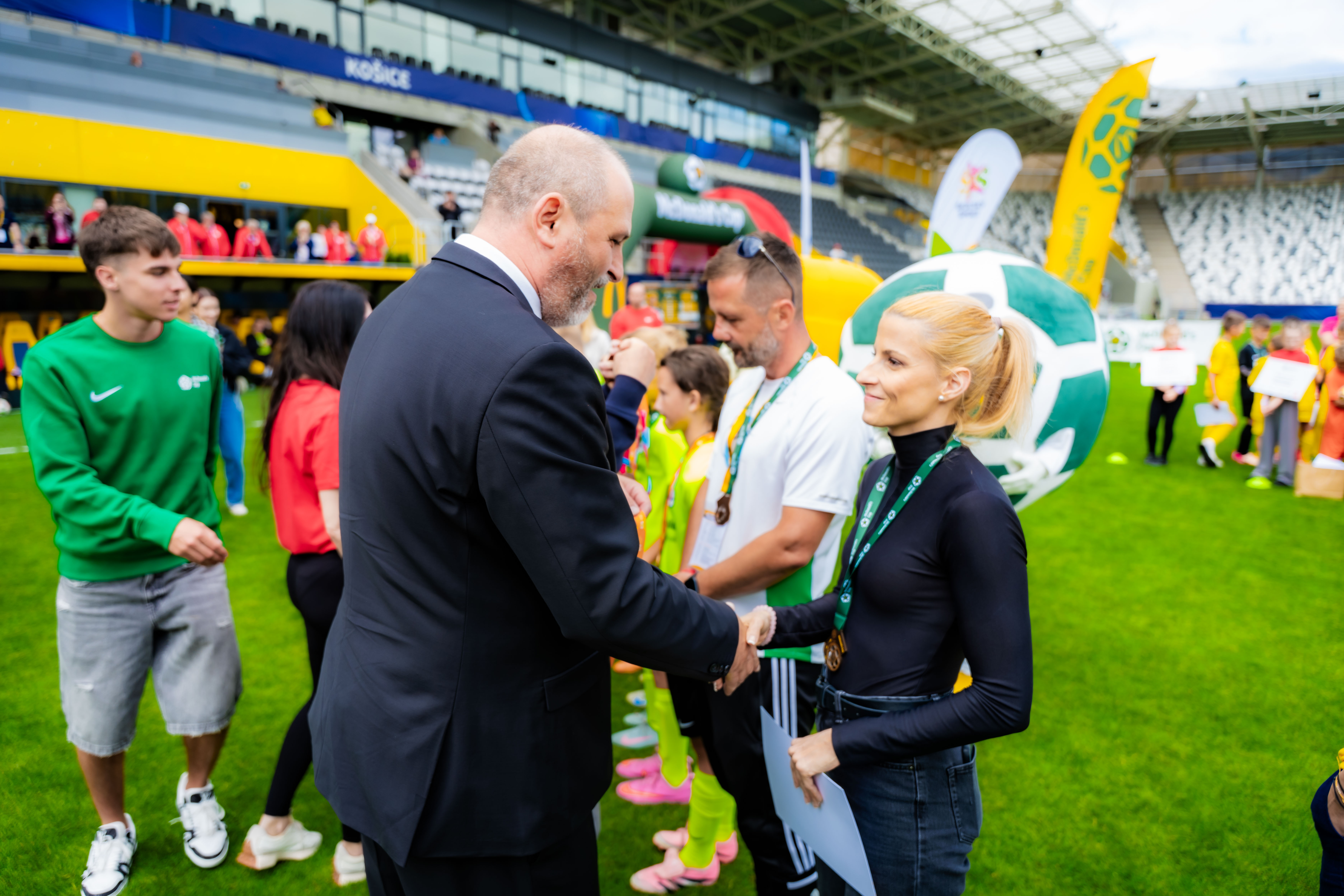 McDonalds Cup - Majstrovstva Slovenska vo futbale najmladsich ziakov a ziacok-1-88